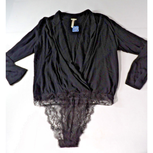 Free People Intimately Turnt Large Body Suit Deep V Crossover Black New NWT - Picture 4 of 15